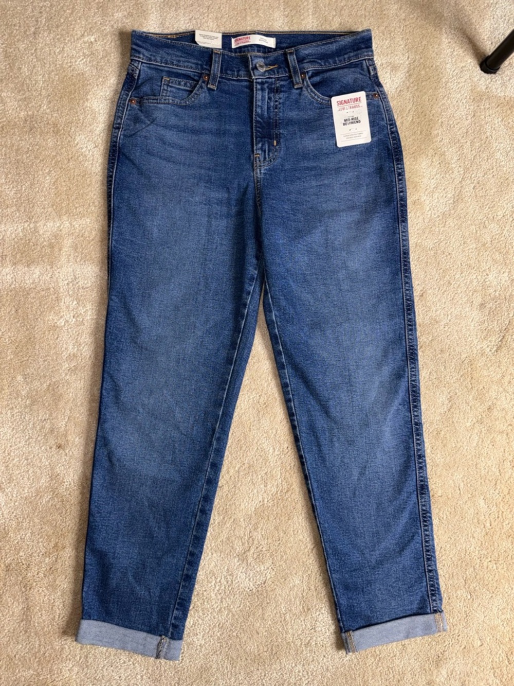 Size 0 Levi Signature Women's Mid Rise Blue Jeans